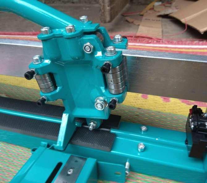 Máy cắt gạch bàn mài mòi TOPWAY 80P
