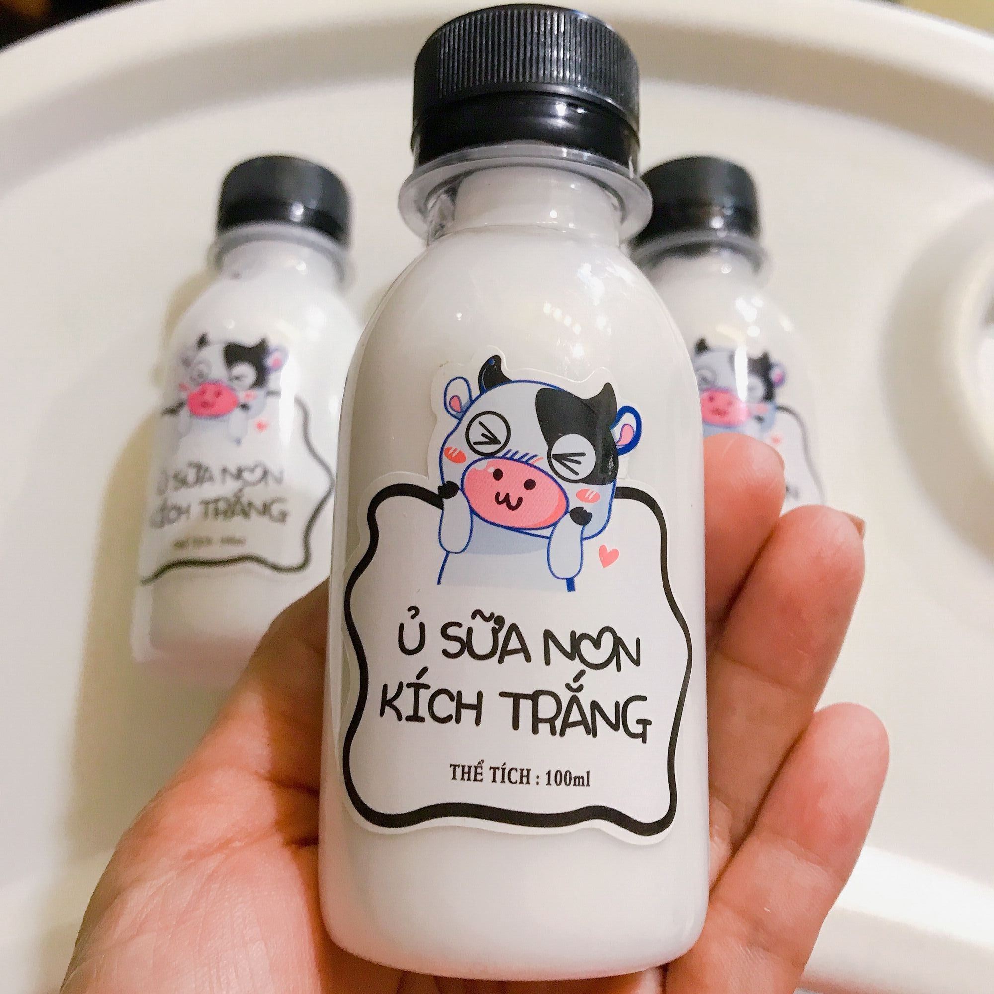 Ủ sữa non kích trắng da 100g