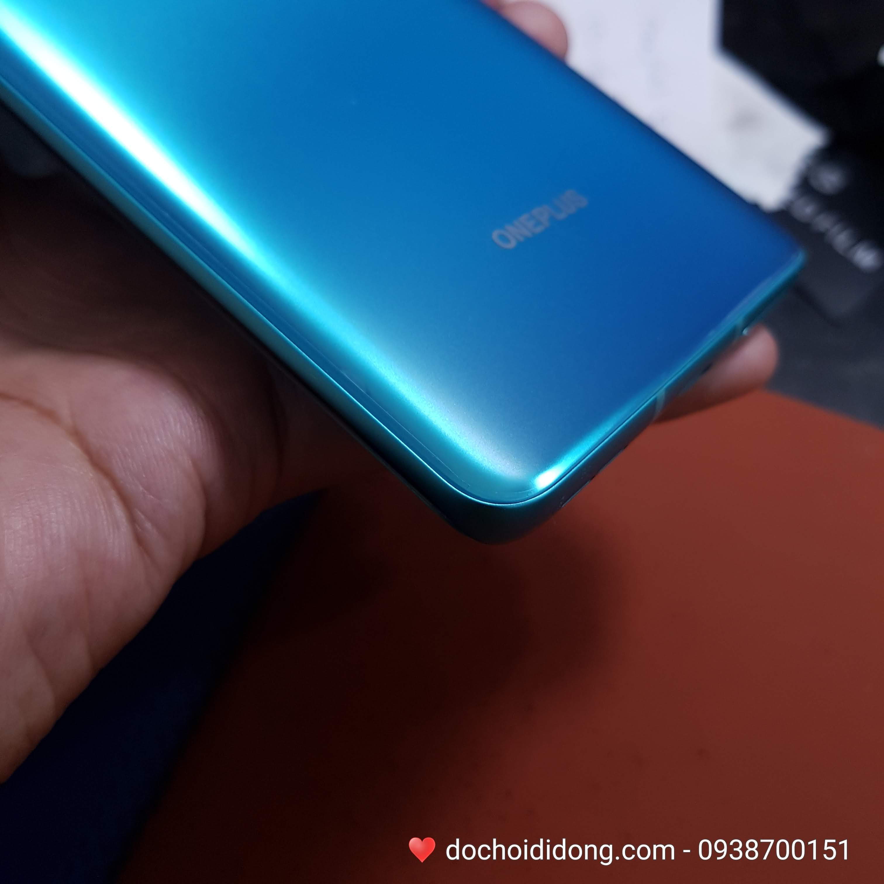[HCM]Miếng dán PPF OnePlus 8 Pro trong nhám đổi màu