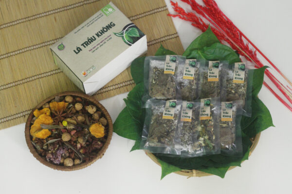Lá Trầu Không xông phụ khoa