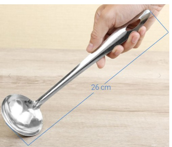 Vá Canh Vá lẩu Inox Cán Dài Dày