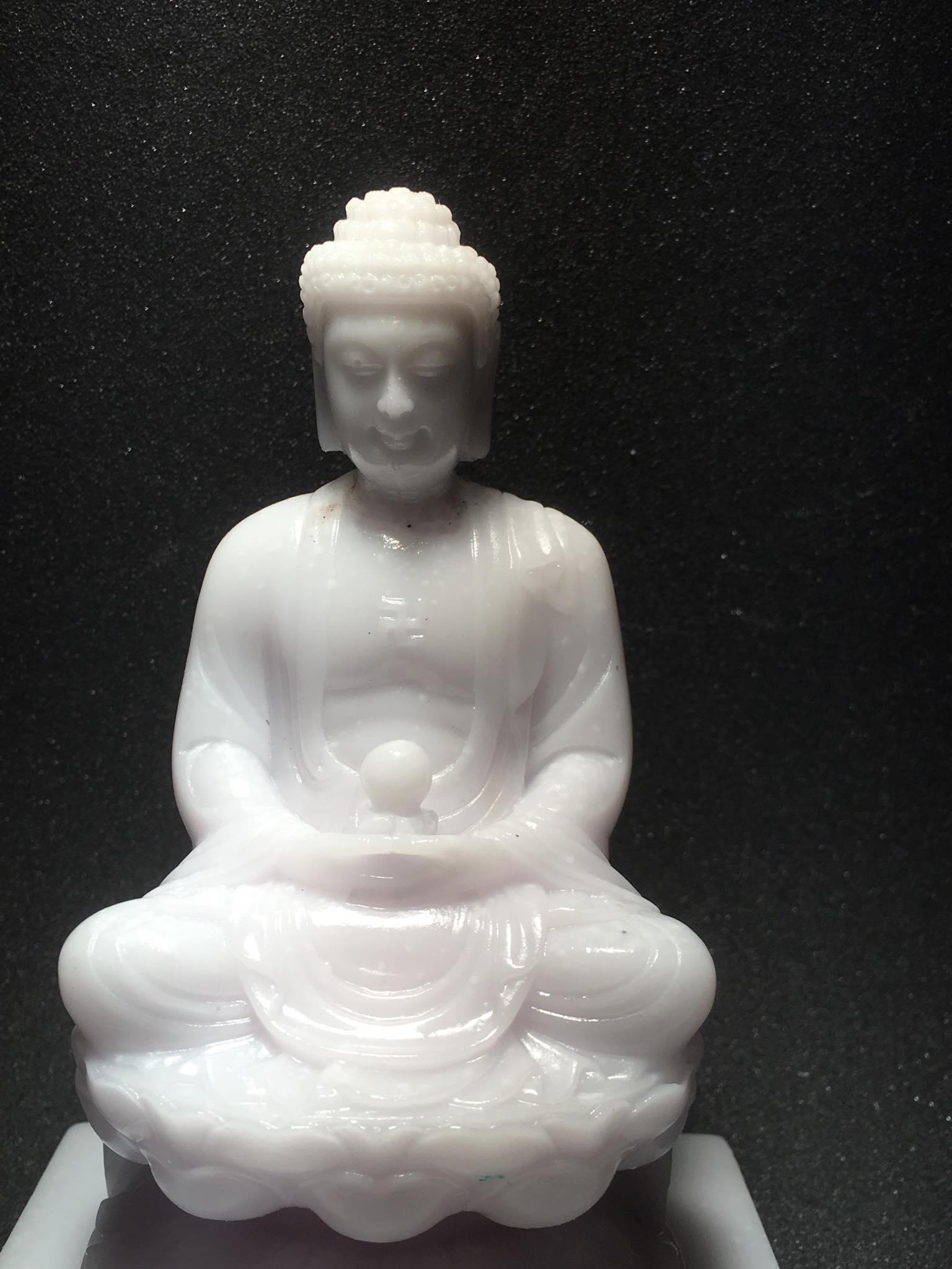 Tượng Phật A Di Đà màu trắng