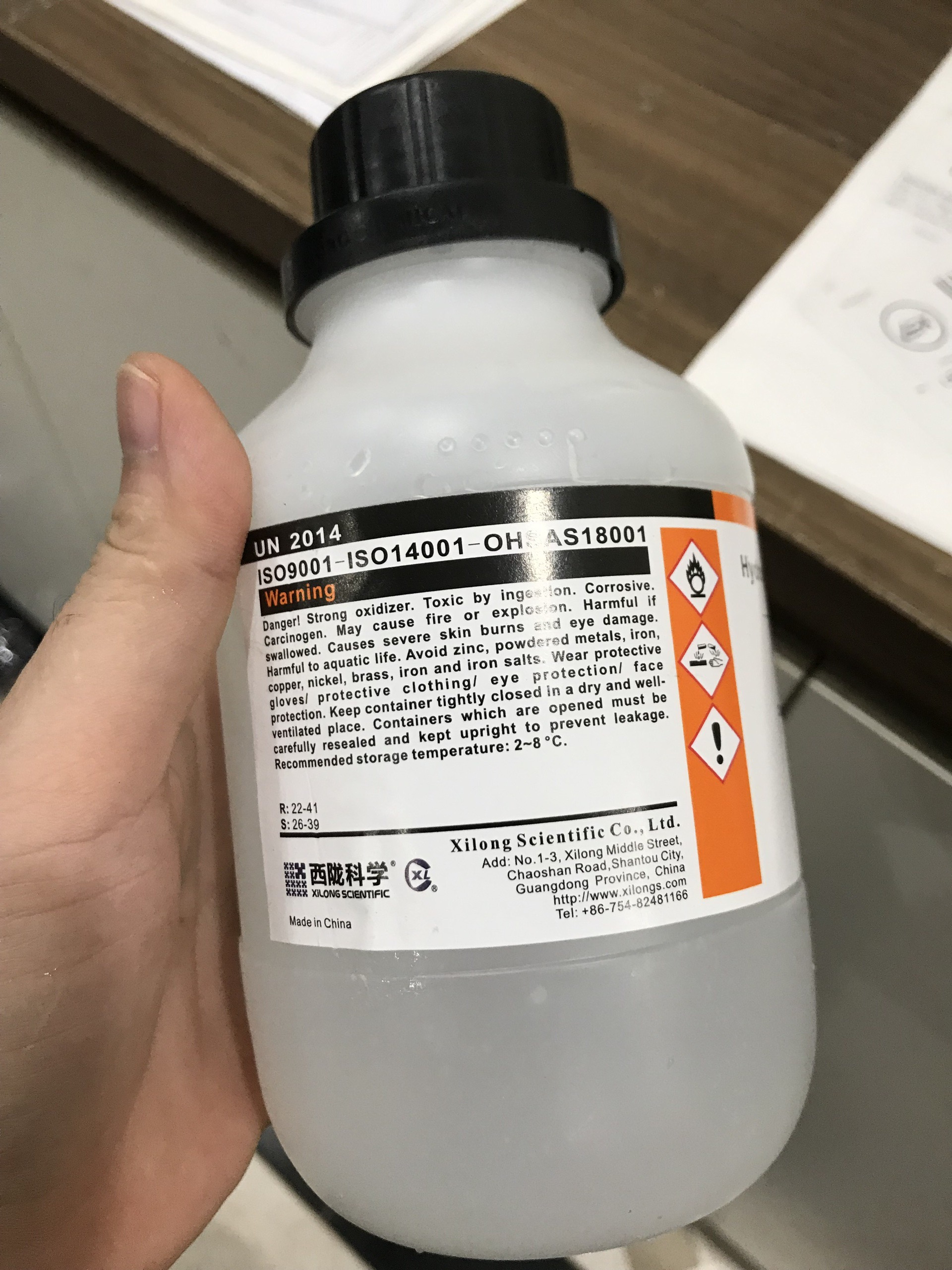 Oxy già 30% H2O2 chai 500ml hydrogen peroxide 30%
