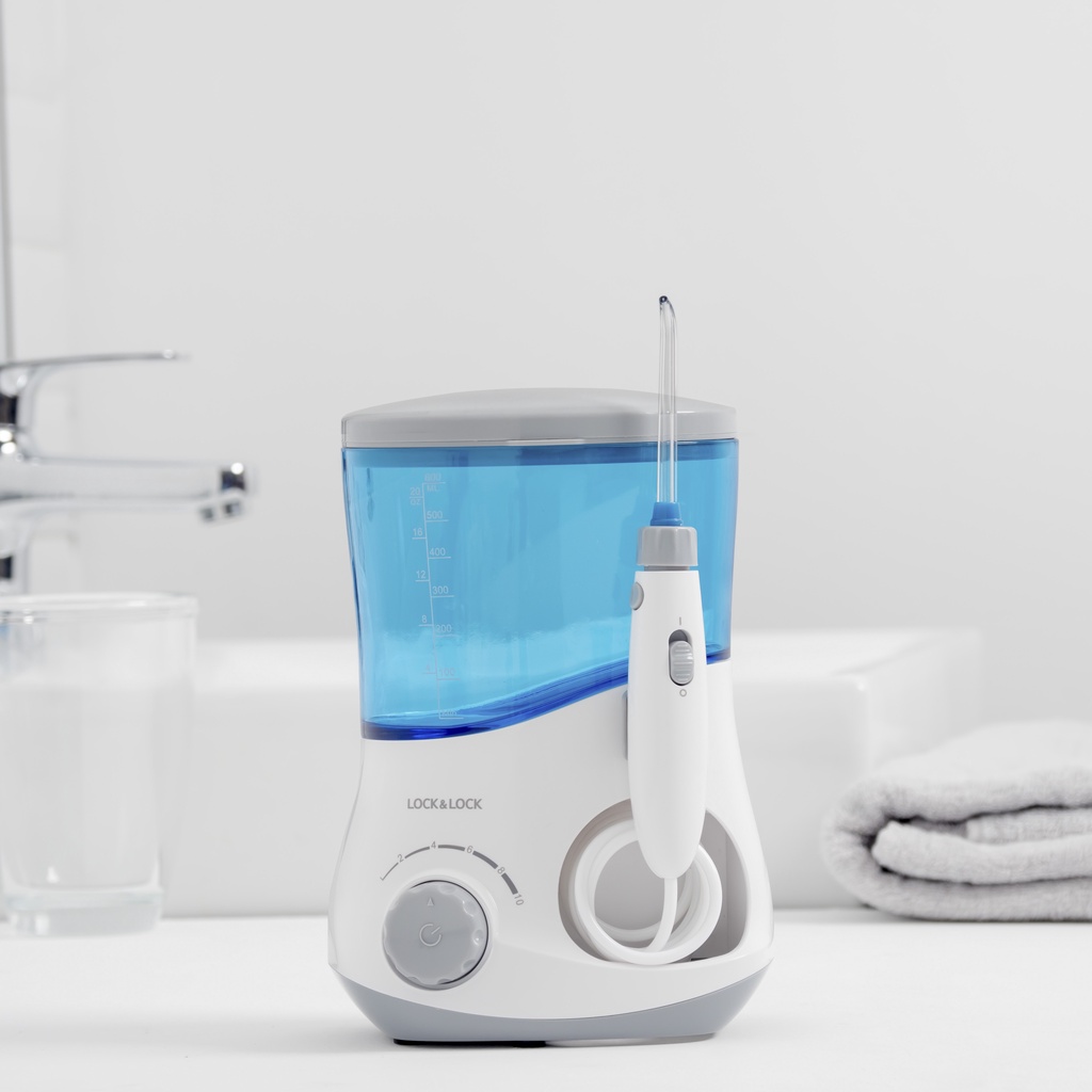 Máy Tăm Nước Lock&lock Oral Irrigator 600ml ENR111BLU