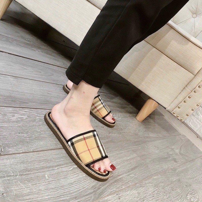 Dép nữ Bbr sọc kẻ caro
