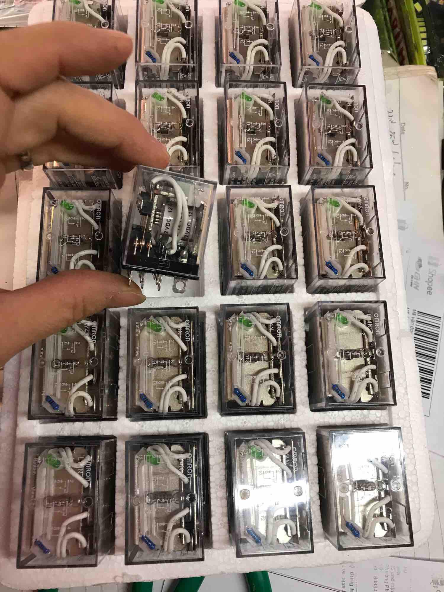 Rơ le 14 chân to 24v 10A