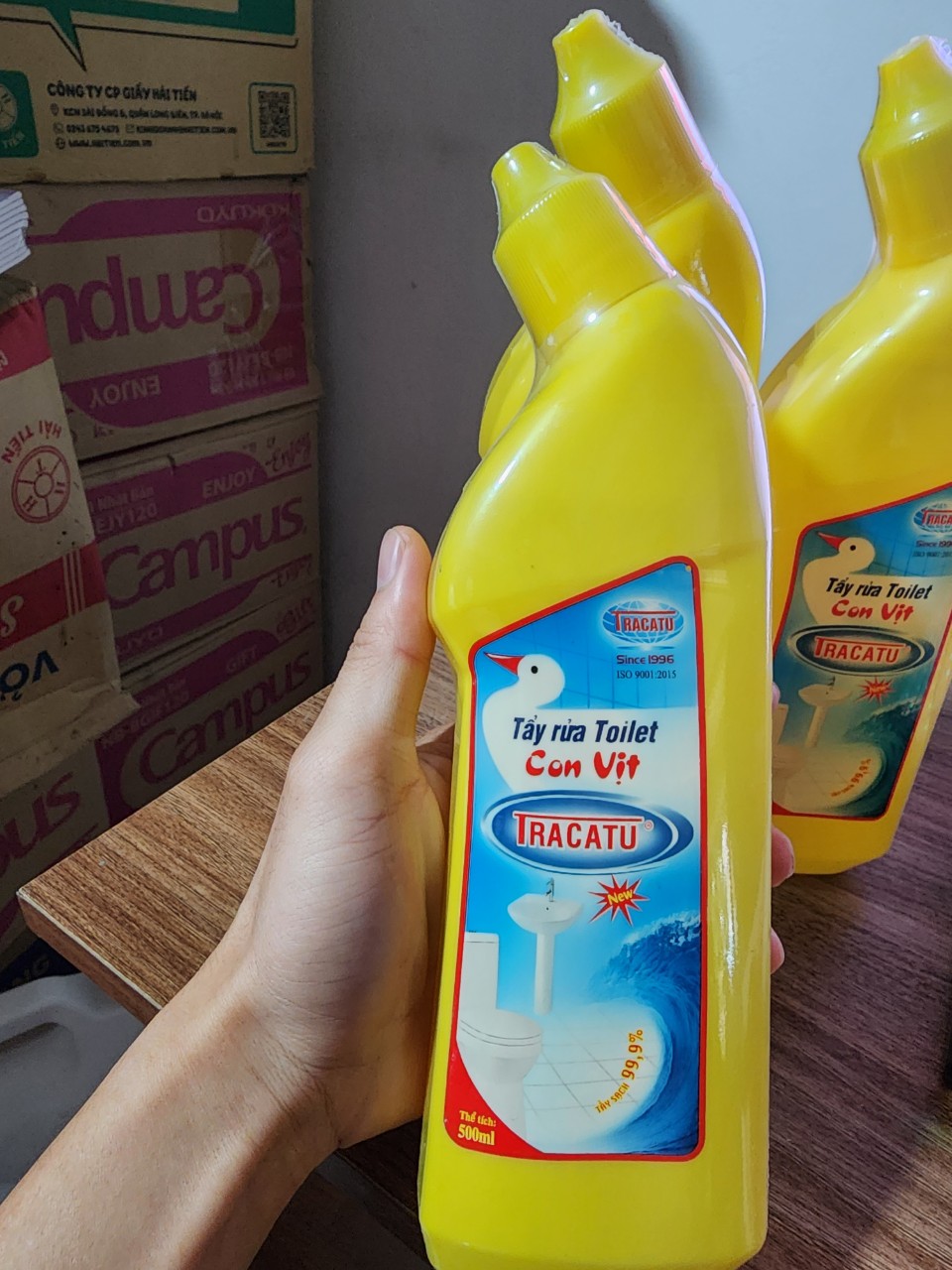 Chai Nước Tẩy Bồn Cầu Con Vịt TRACATU 500ml