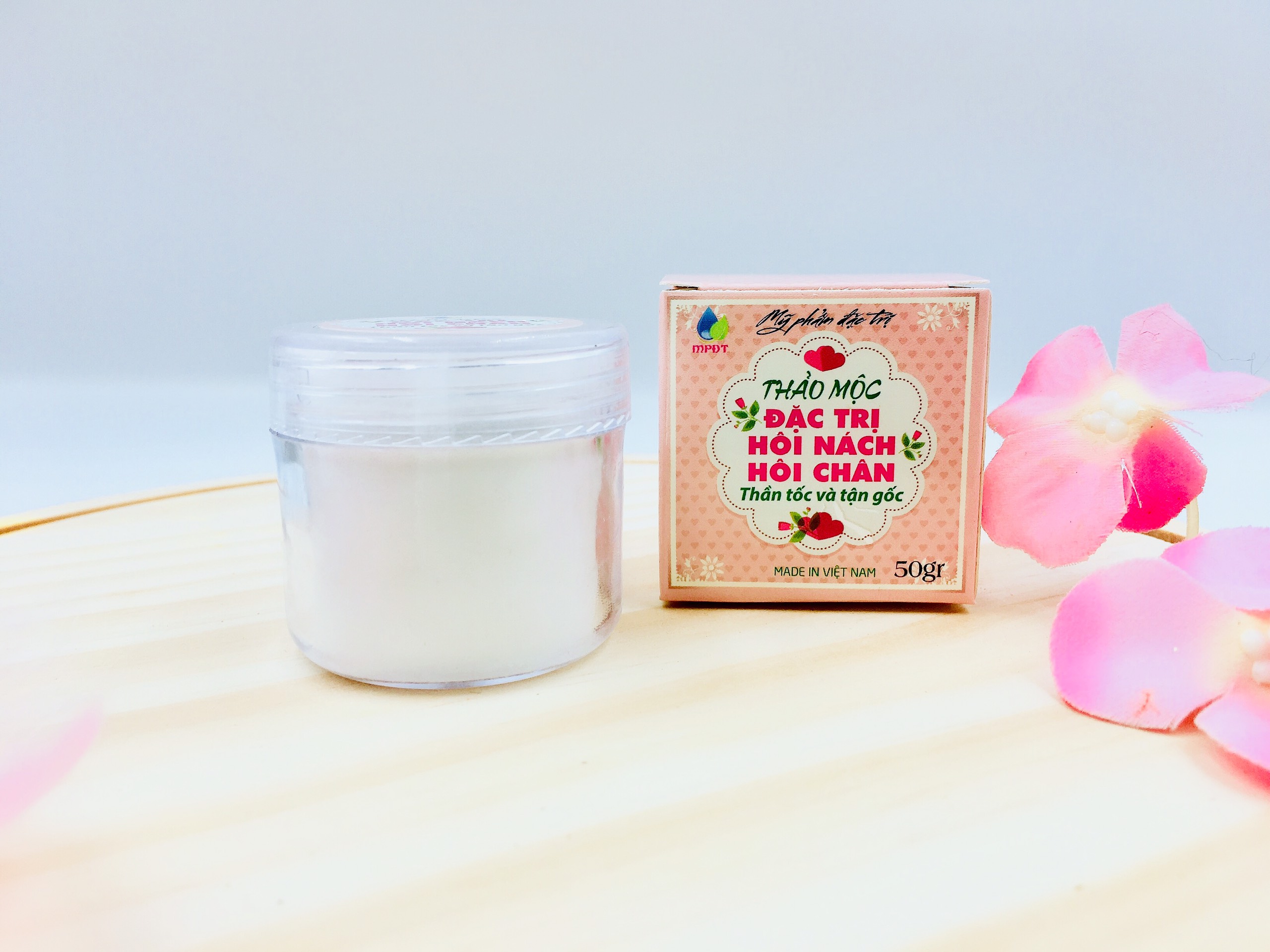 Thảo mộc khử mùi hôi nách, hôi chân