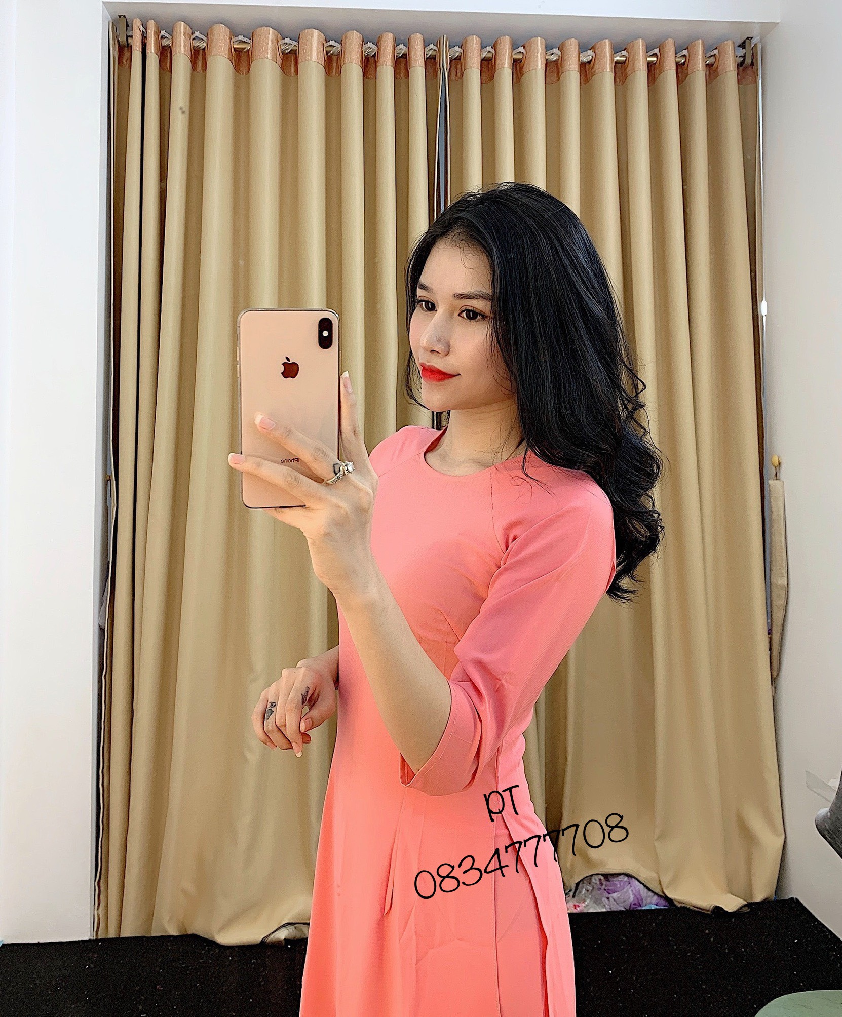 Áo dài trơn màu xanh ngọc cổ tròn