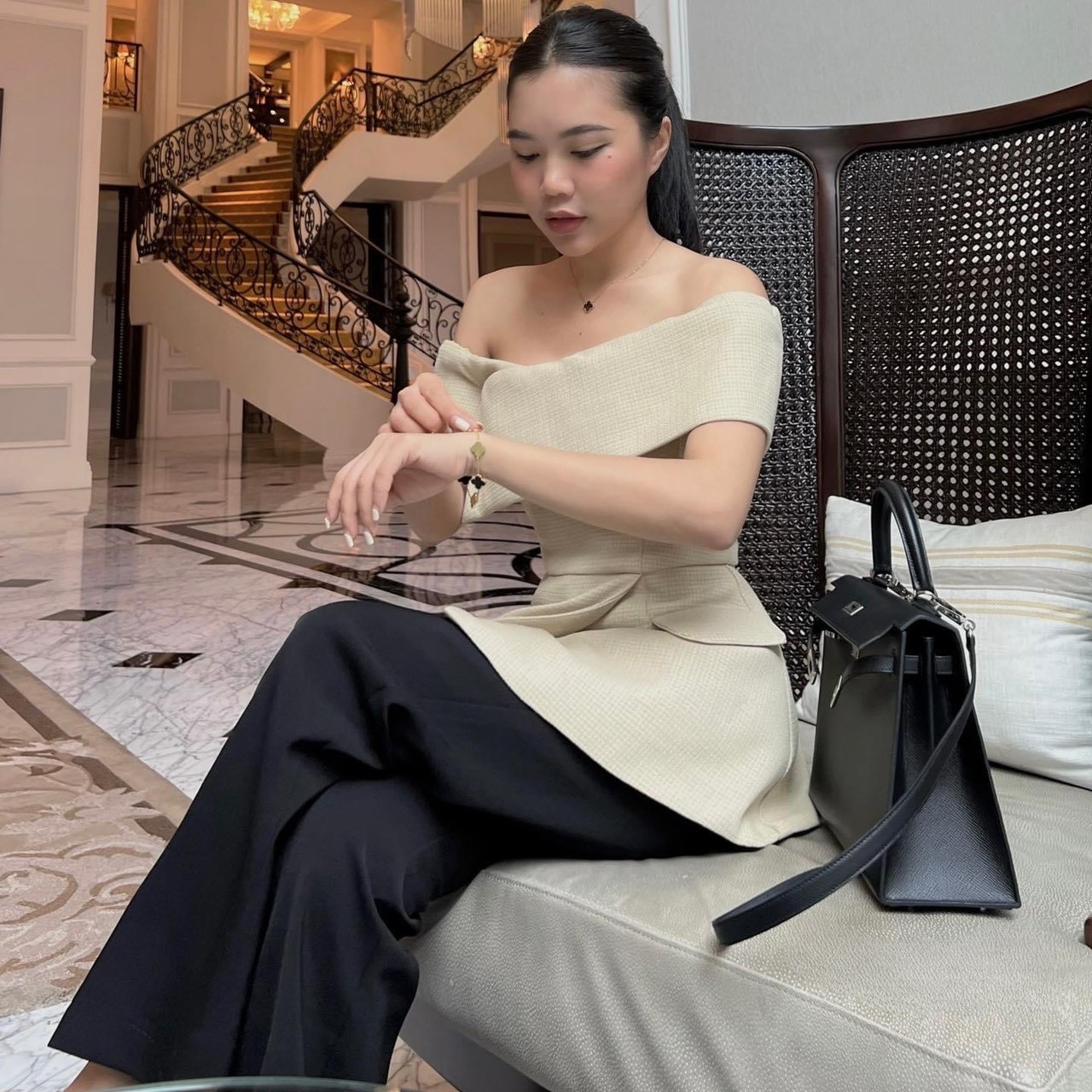 [THIẾT KẾ] Áo Trễ Vai Ba Màu Bassic A01