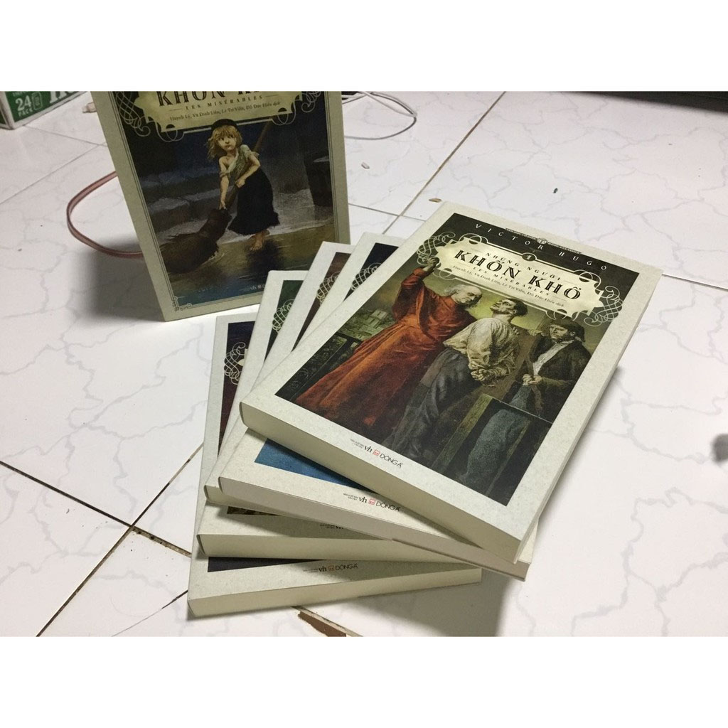 Những Người Khốn Khổ - Trọn Bộ 5 Tập