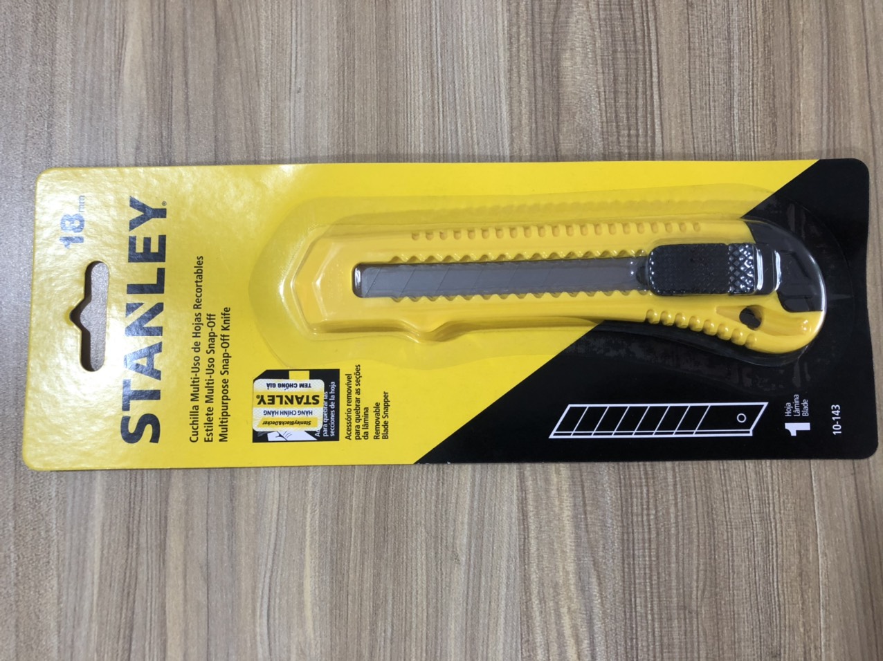 Dao rọc 18mm Stanley 10143S