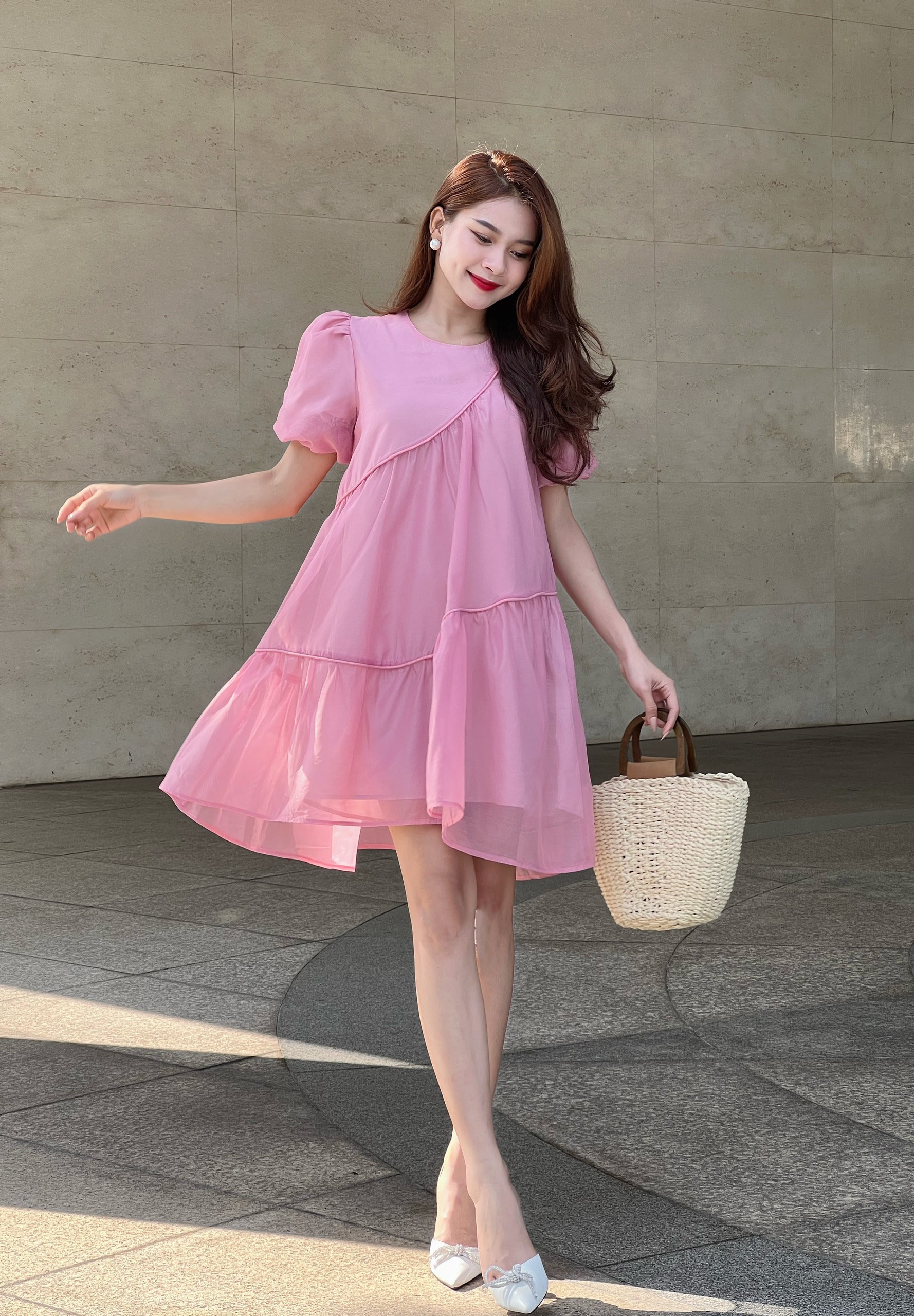 Đầm babydoll ngắn vặn thừng Joven