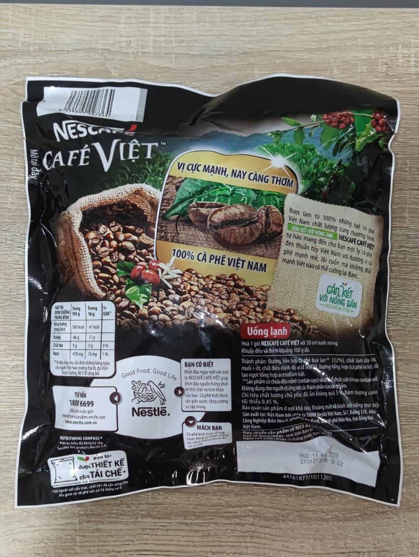 Cà phê hòa tan Nescafé café Việt cà phê đen đá (Túi 35 gói x 16g)