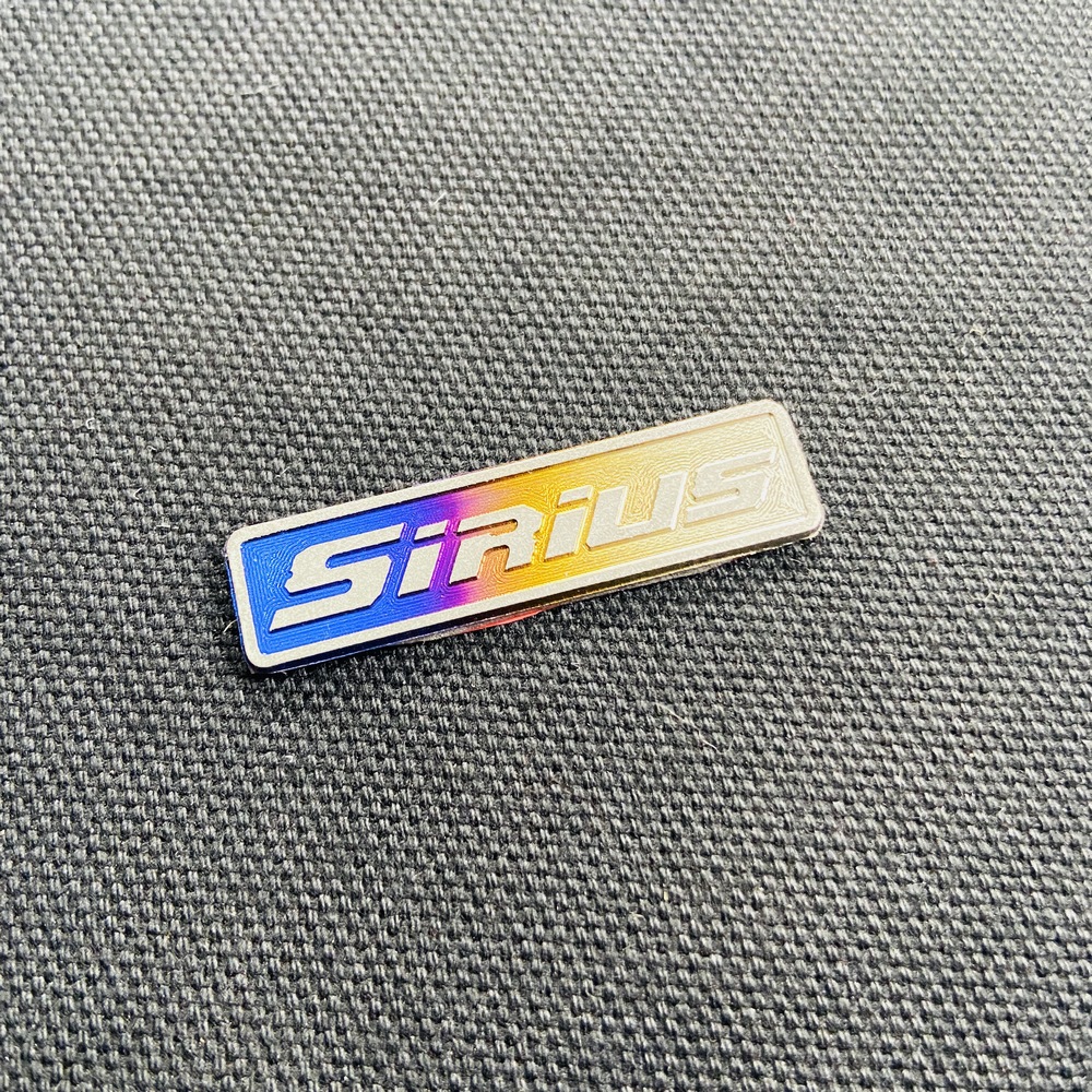 [HCM]TEM DÁN TRANG TRÍ XEDÁN XE TITAN LOGO CHỮ XE SIRIUS TITAN 3D (ĐẲNG CẤP DÂN CHƠI XE)