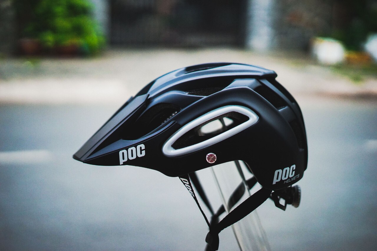 [FREESHIP] NÓN XE ĐẠP POC 07 ĐEN NHÁM