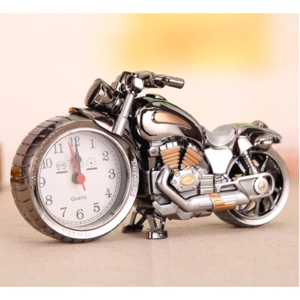 Đồng hồ để bàn hình moto xinh xắn