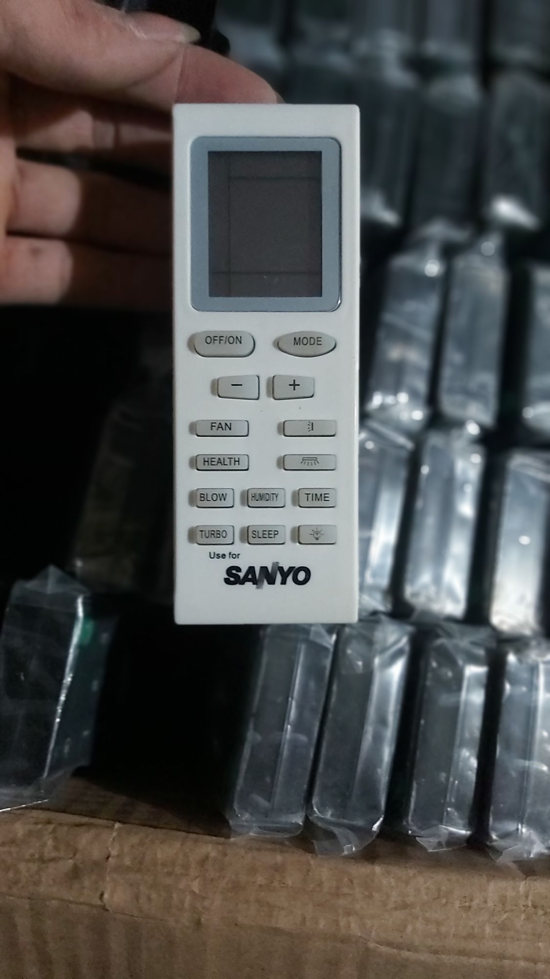 khiển điều hòa SANYO