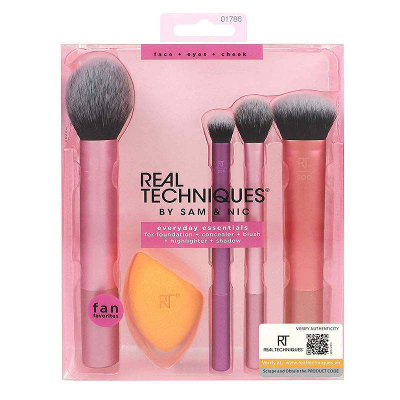 [HCM]Bộ Cọ Kèm Mút Trang Điểm Real Techniques Everyday Essentials