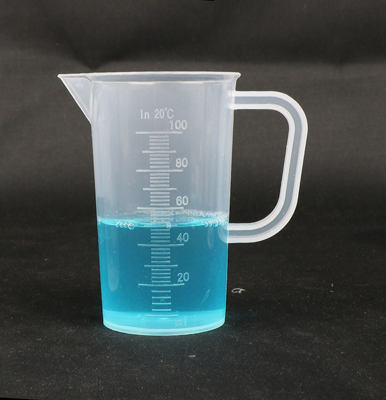 Ca Đong Chia Vạch Bằng Nhựa Dung Tích 100ml
