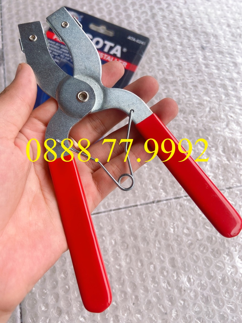 Kìm vô bạc piston 1.2-6.3mm Licota - ATA-0245