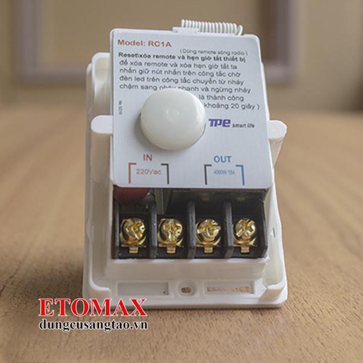 Công tắc điều khiển từ xa RC1A