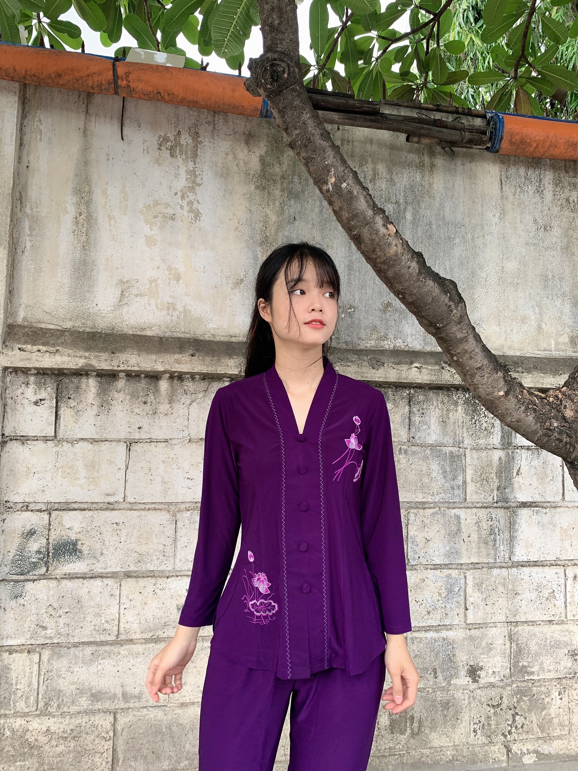 Đồ lam đi chùa nữ, đồ phật tử mẫu thun lắc bông