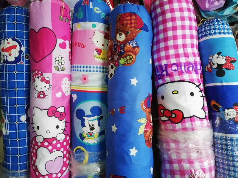 GỐI ÔM NGƯỜI LỚN