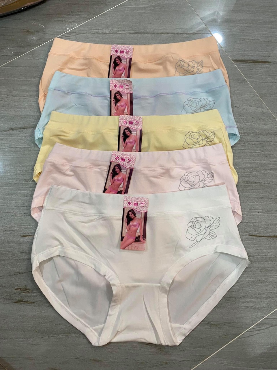 Combo 10 quần lót cotton big size hàng thái lan size: 65-75kg ,co giản ,thoáng mát