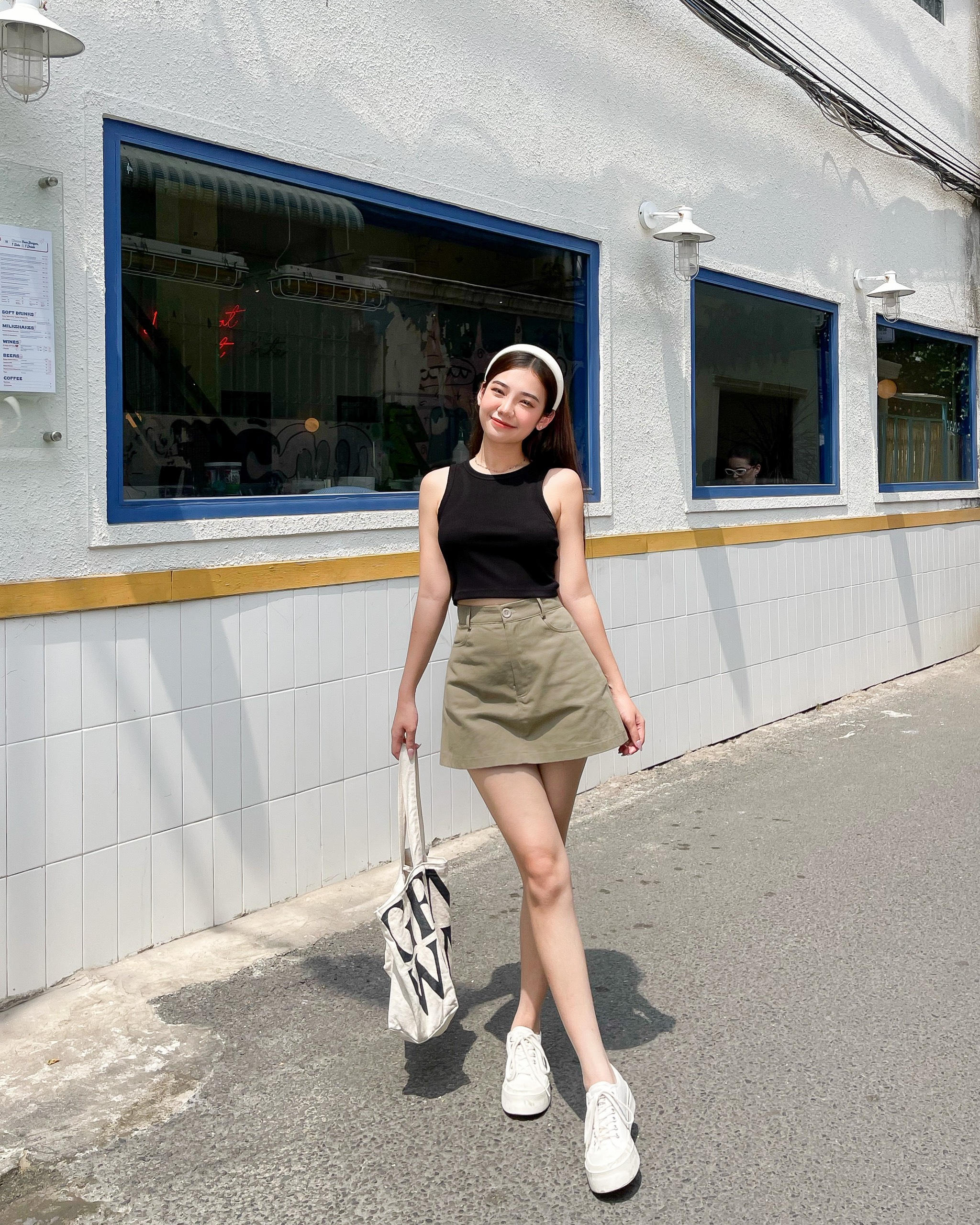 ZAREEN | CHÂN VÁY CHỮ A BASIC VAA29 XANH RÊU