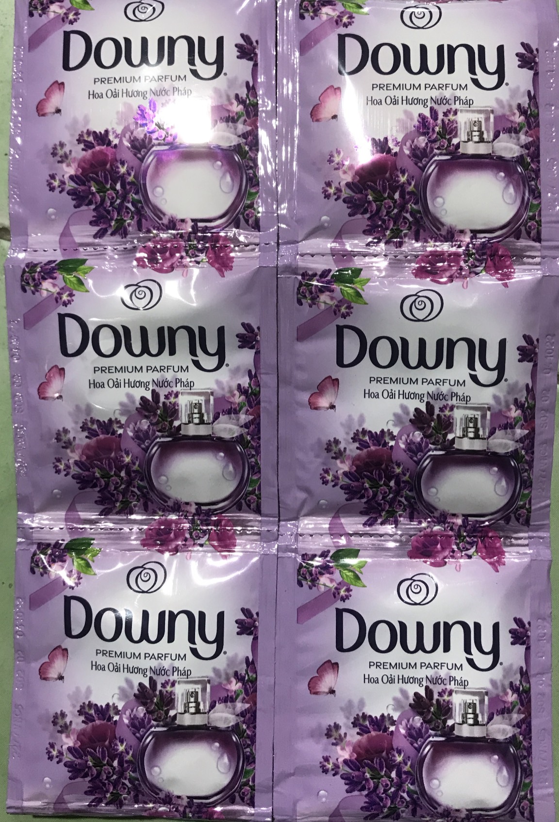 Nước xả Downy dây 10 gói các mùi