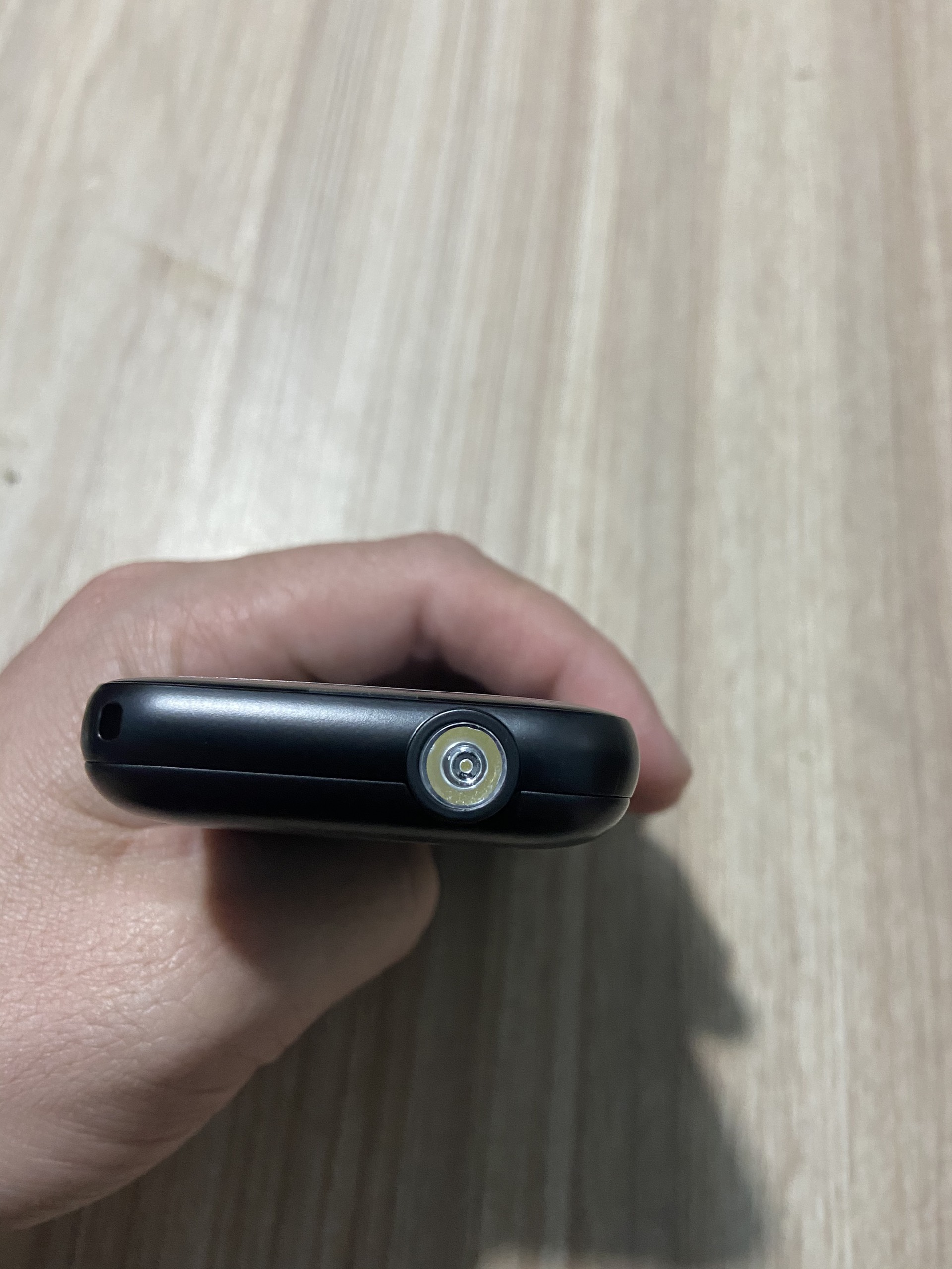 Điện thoại Philips E527 xenium ( Bảo hành 12 tháng)