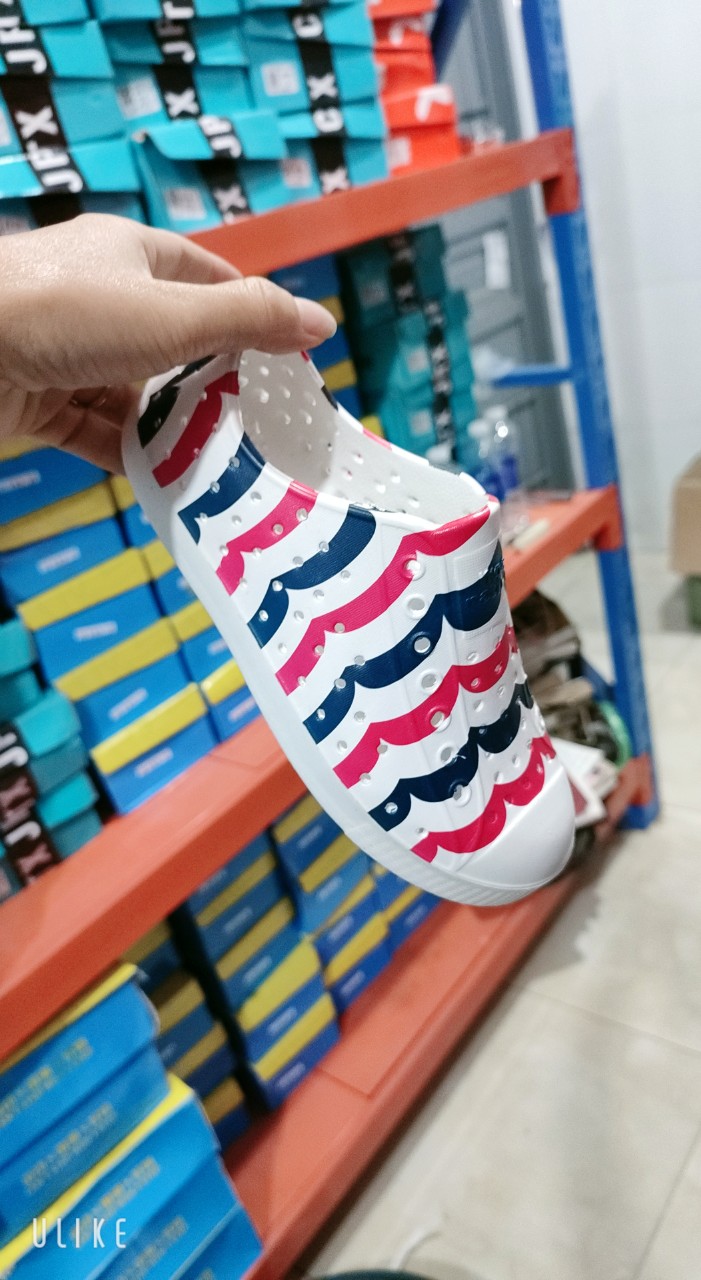 Giày nhựa đi mưa, dép đi biển WNC NATIVE - Giày Native cho bé siêu nhẹ, Giày đi mưa trẻ em, chất liệu nhựa xốp chống thấm nước