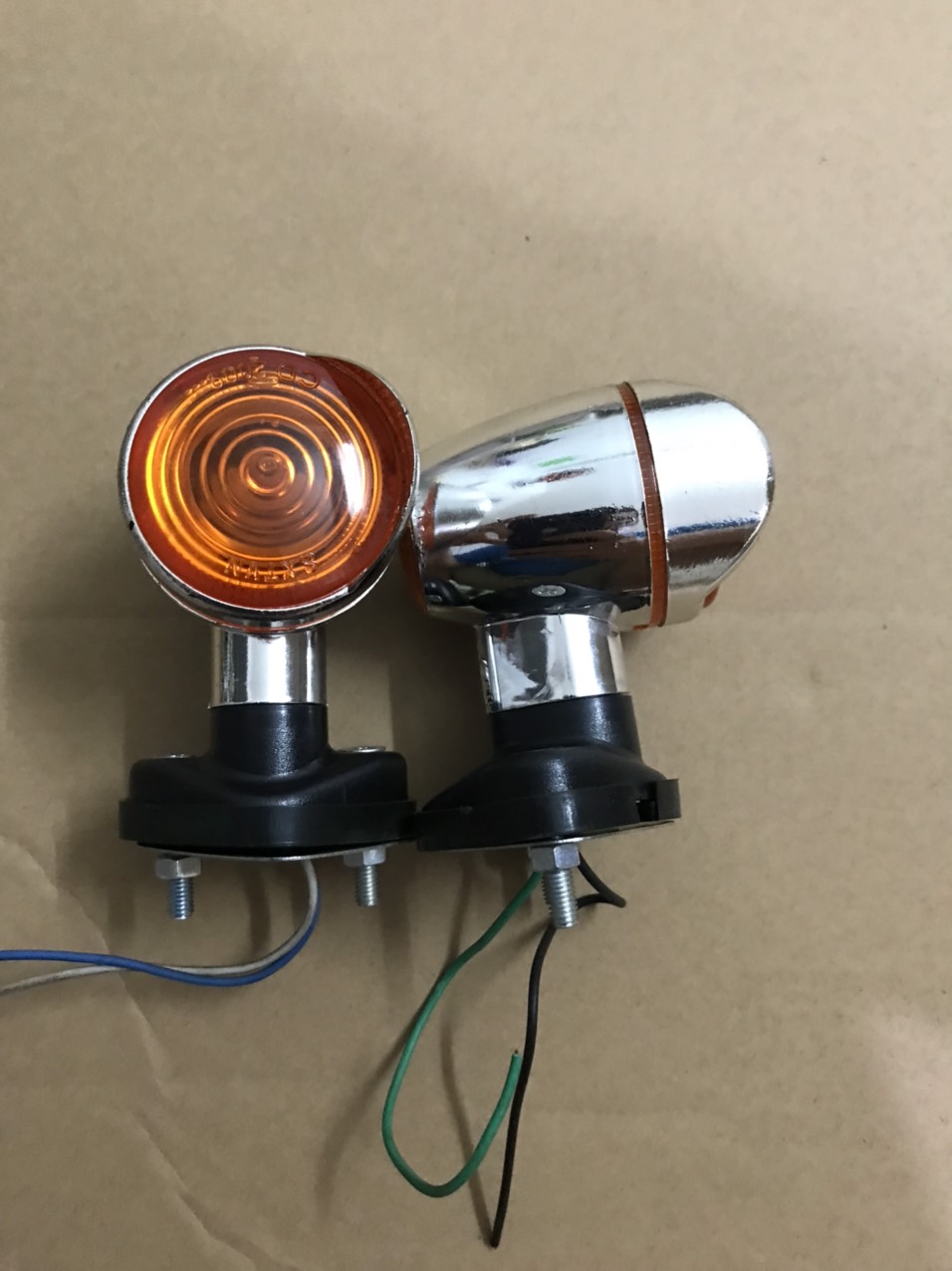 Xi Nhan Kiểu 2 lỗ ốc dùng xe 78, 81 ..... K03