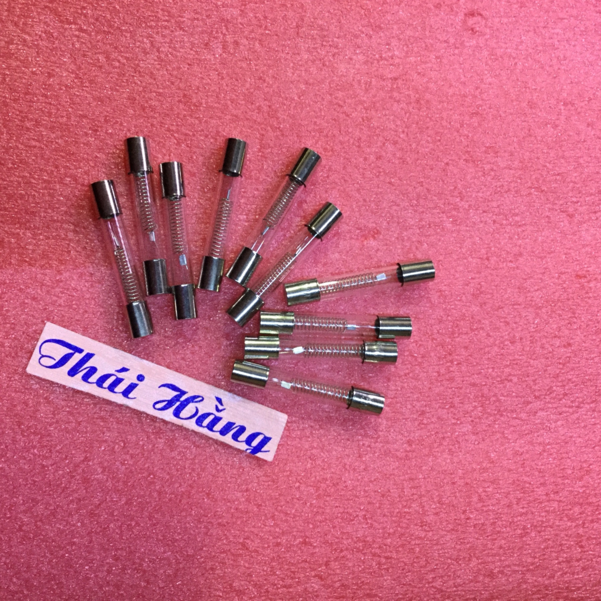 Cầu chì lò vi sóng 0.9 A/5kV giá cho 10 chiếc