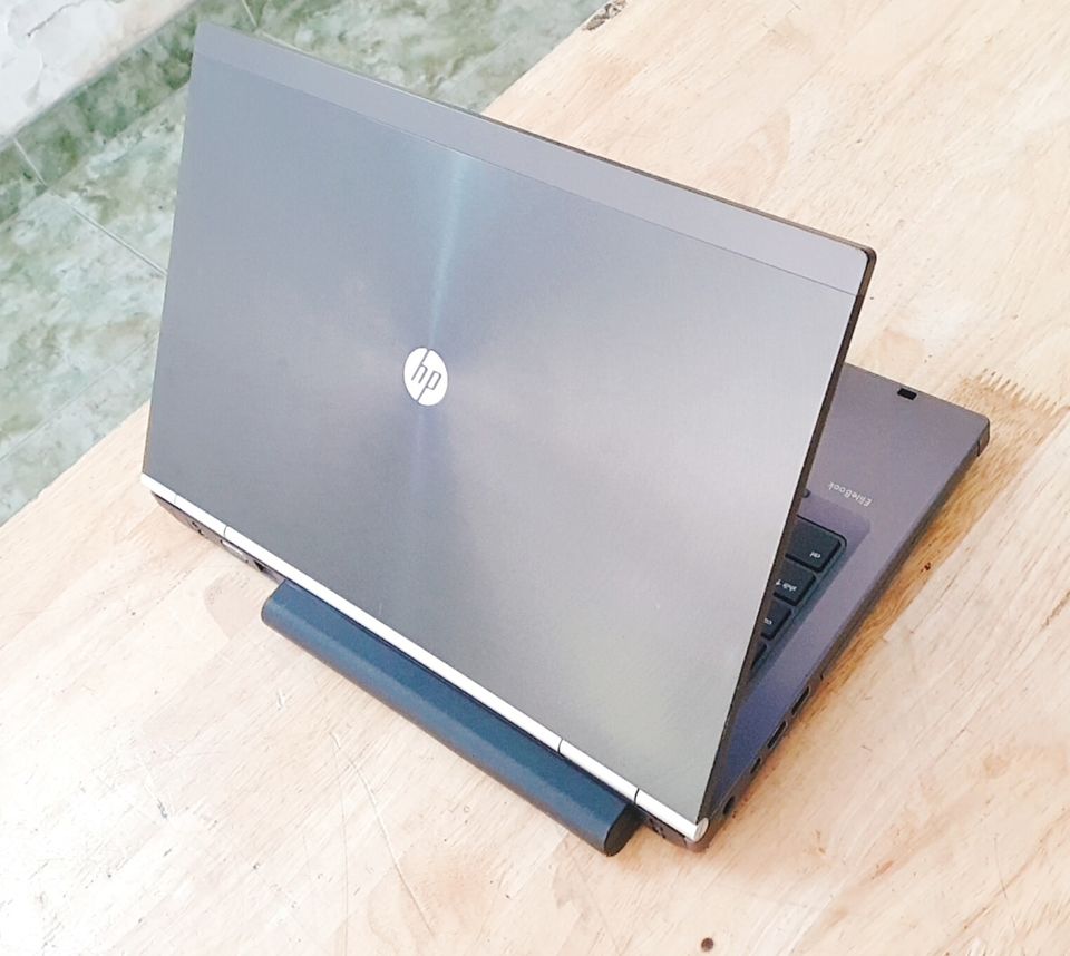 [Trả góp 0%]HP Workstation 8470W Core i5 3230M Ram 8G SSD 128G VGA M2000