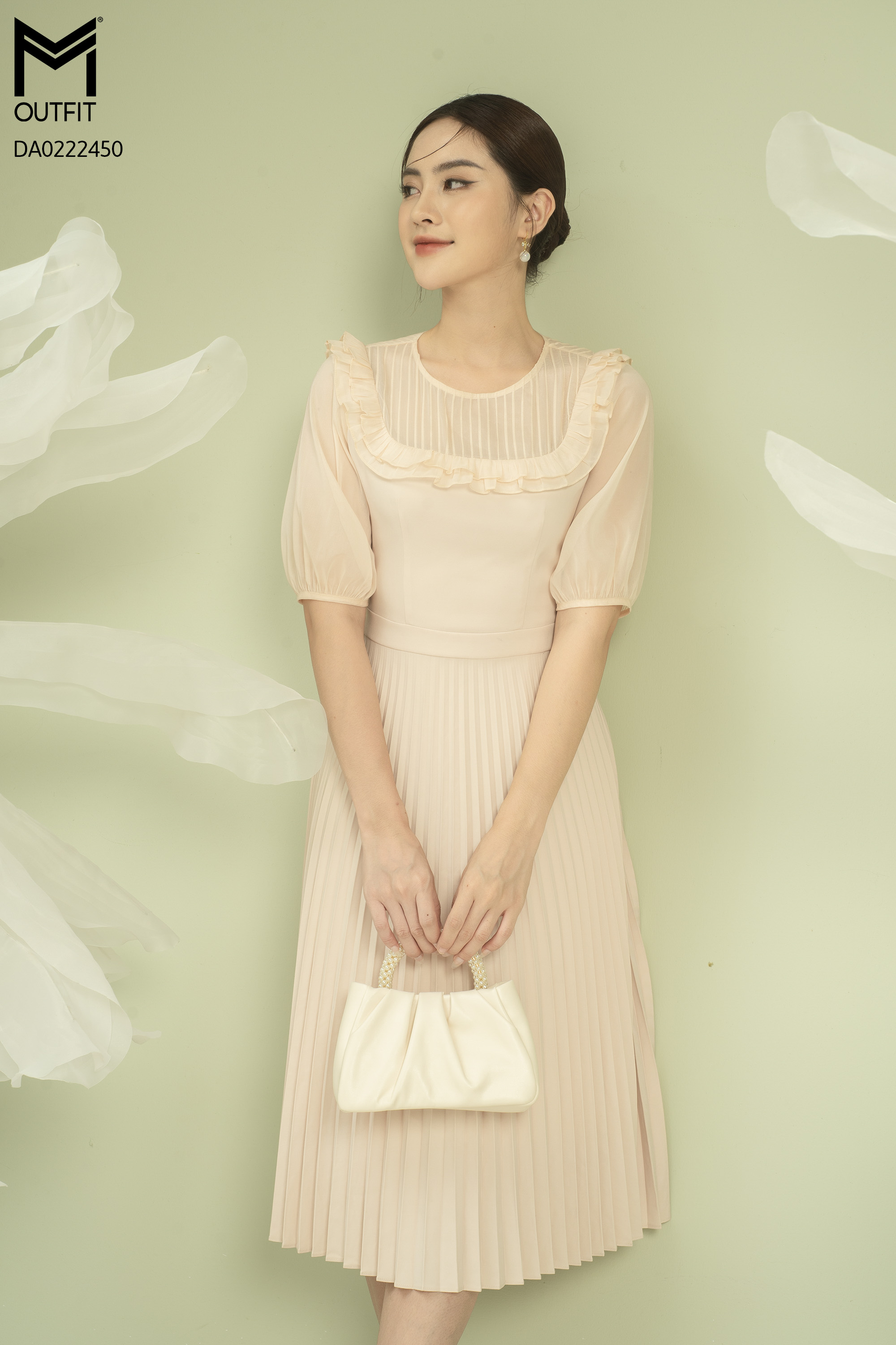 Đầm dáng xòe dập ly, bèo ngực - mmoutfit