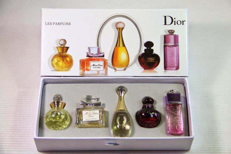 Set nước hoa dior 5 chai mini cho phái nữ