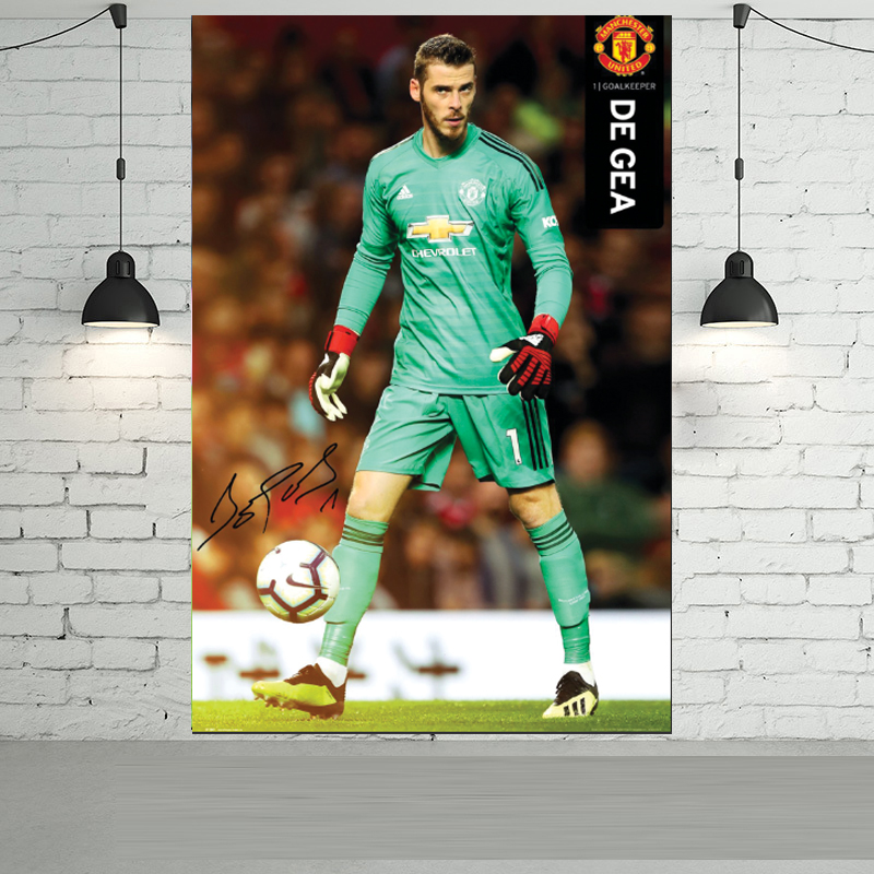 Decal dán tường cầu thủ bóng đá