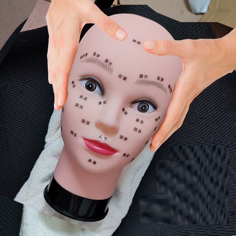 Đầu manocanh học massage nối mi