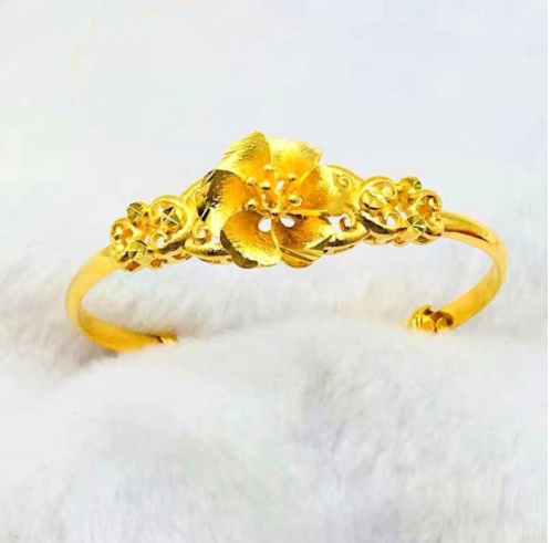 lắc tay , vòng tay thời trang dự tiệc