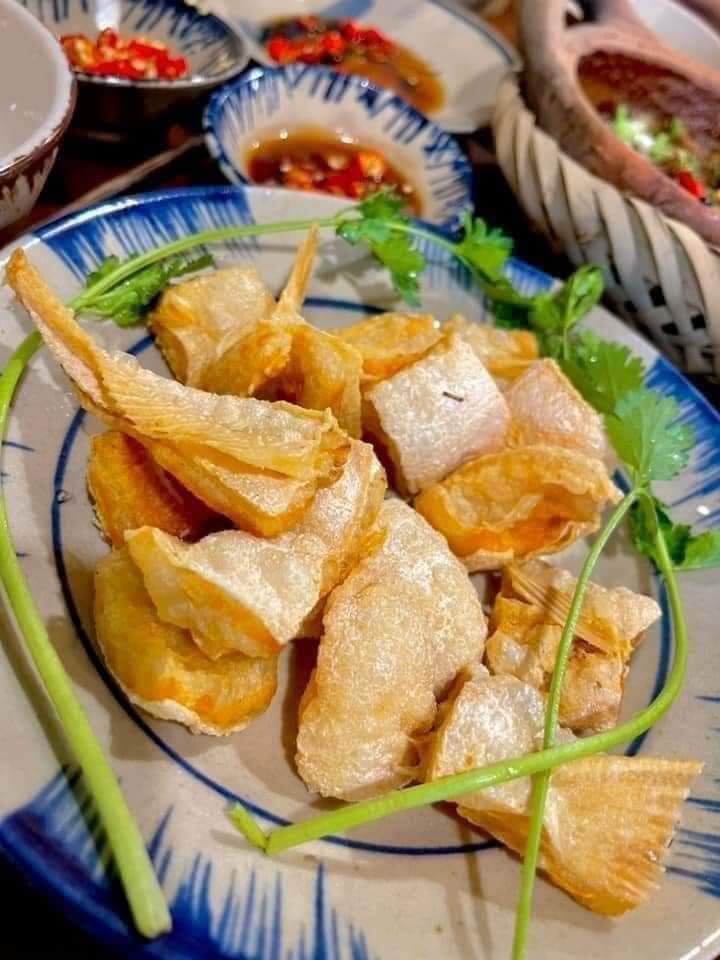 KHÔ ỨC CÁ DỨA ( phần lườn cá siêu béo )