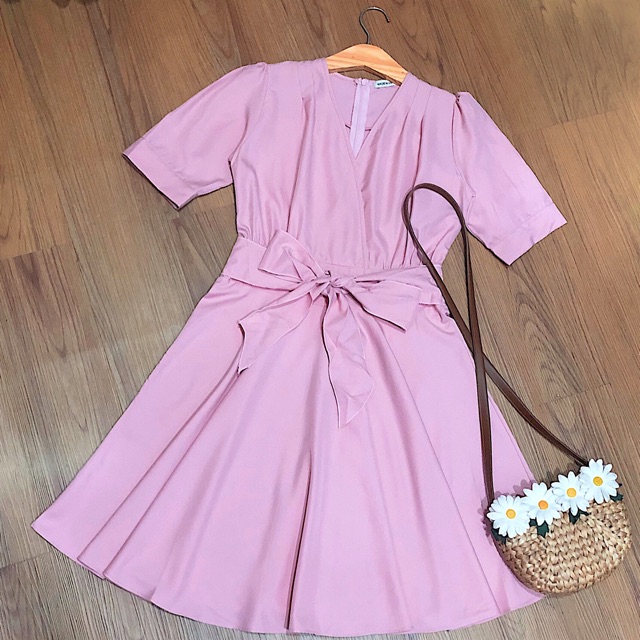 Đầm hồng xoè thắt eo v2