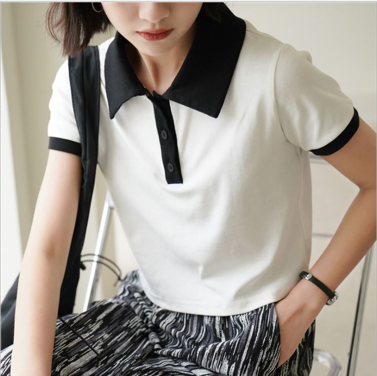 Áo thun nữ cổ phối màu đen trắng
