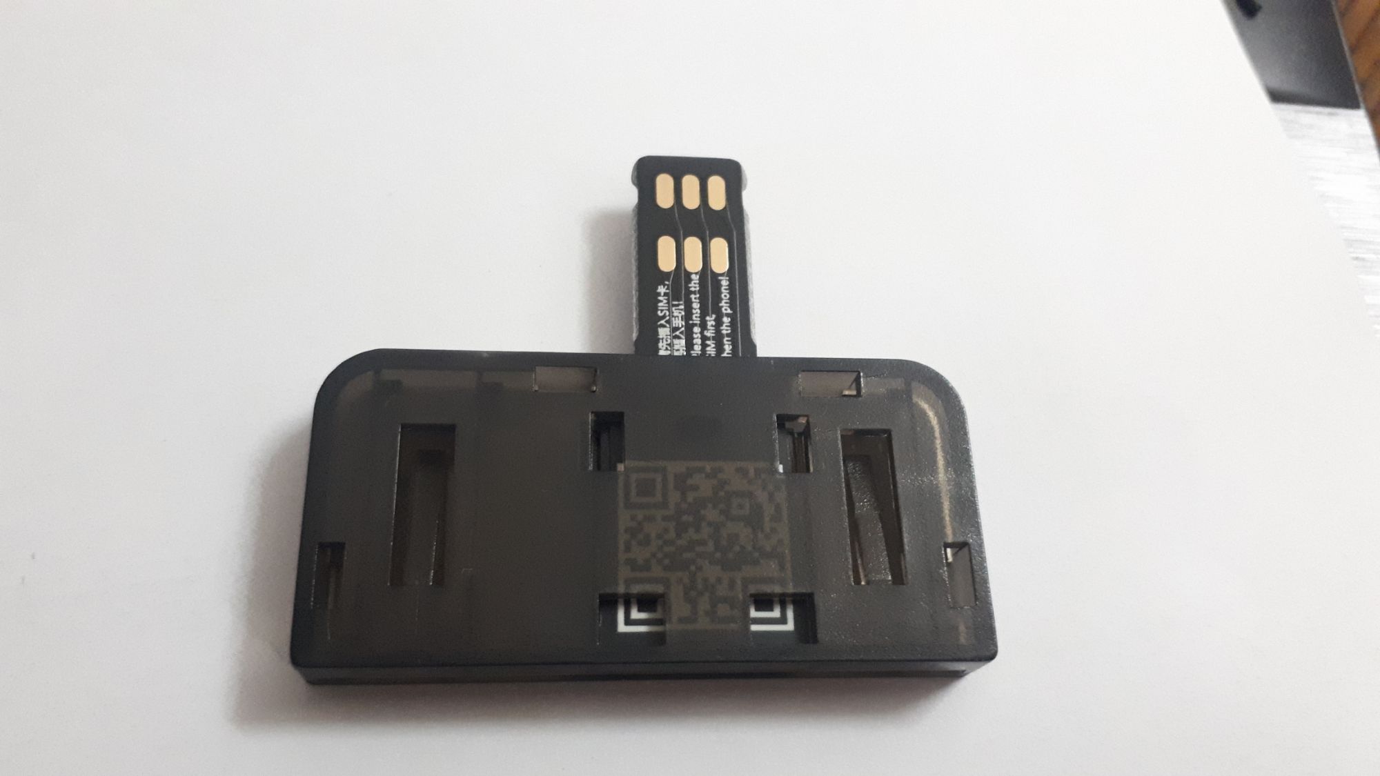 KHAY KÍCH SIM GẮN NGOÀI CHO IPHONE