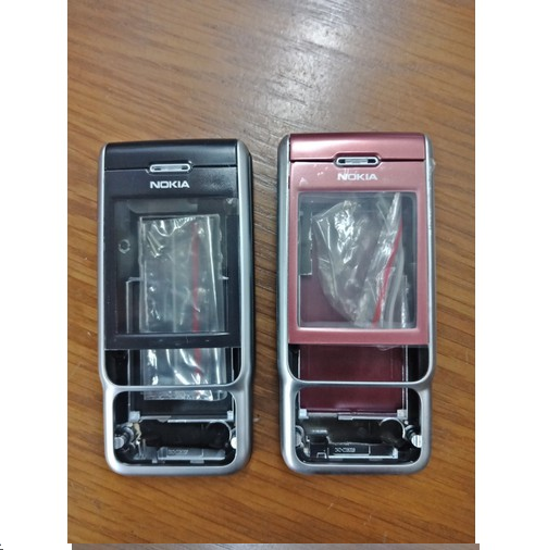 Vỏ Nokia 3230 ( có sườn - không phím )