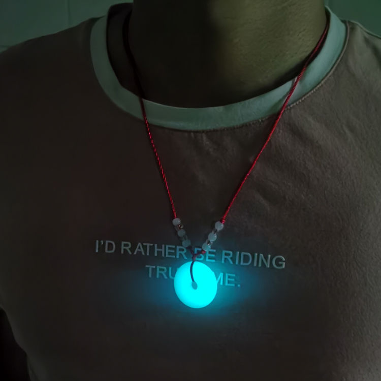 [HCM]Vòng Cổ Nam  Mặt Trăng Dạ Quang Minh Châu Phát Sáng Trong Đêm DCMINHCHAU01