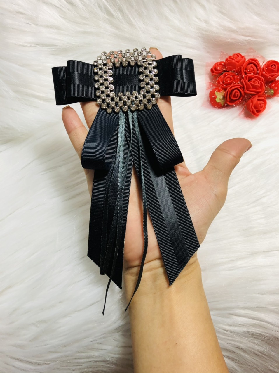 [HCM]Cài áo mặt vuông đá. KT 10 X 15cm
