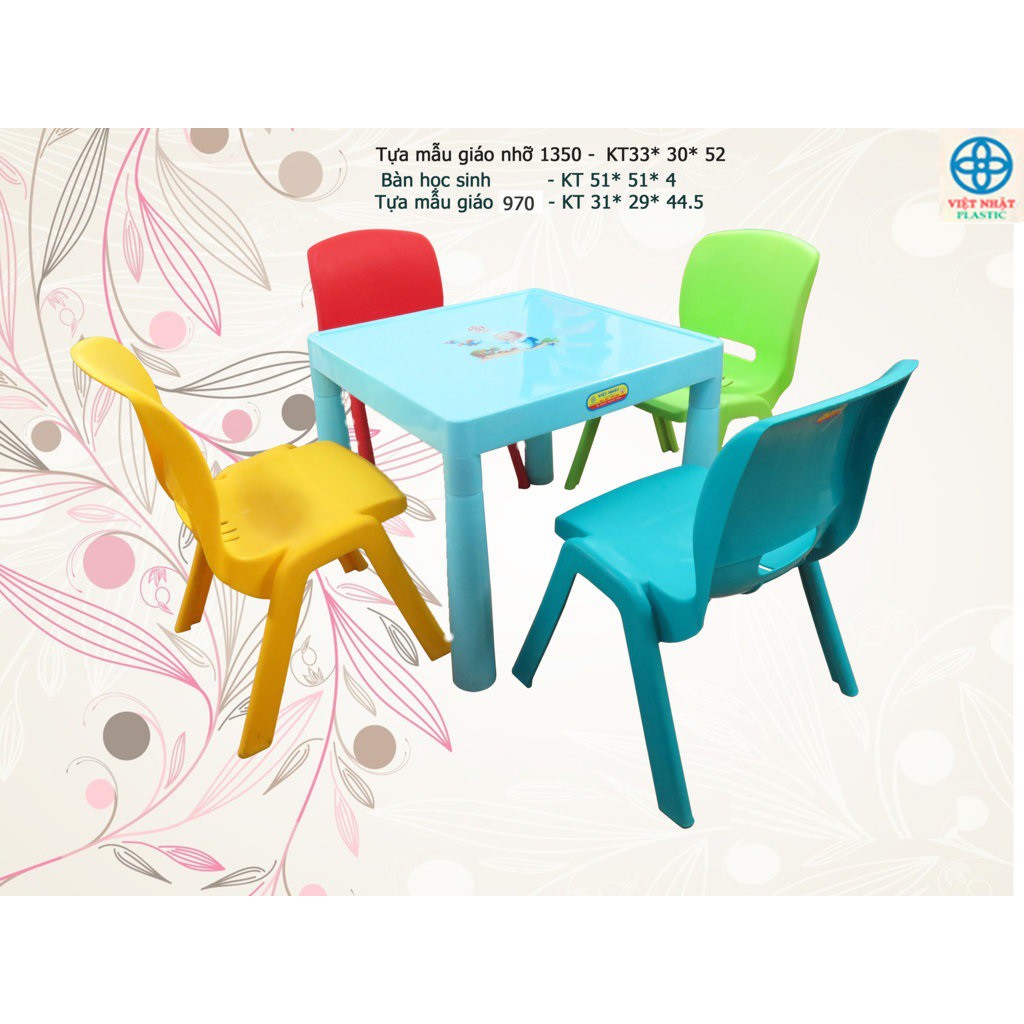 BÀN NHỰA ĐÚC CHO BÉ HÌNH VUÔNG NHẬP KHẨU