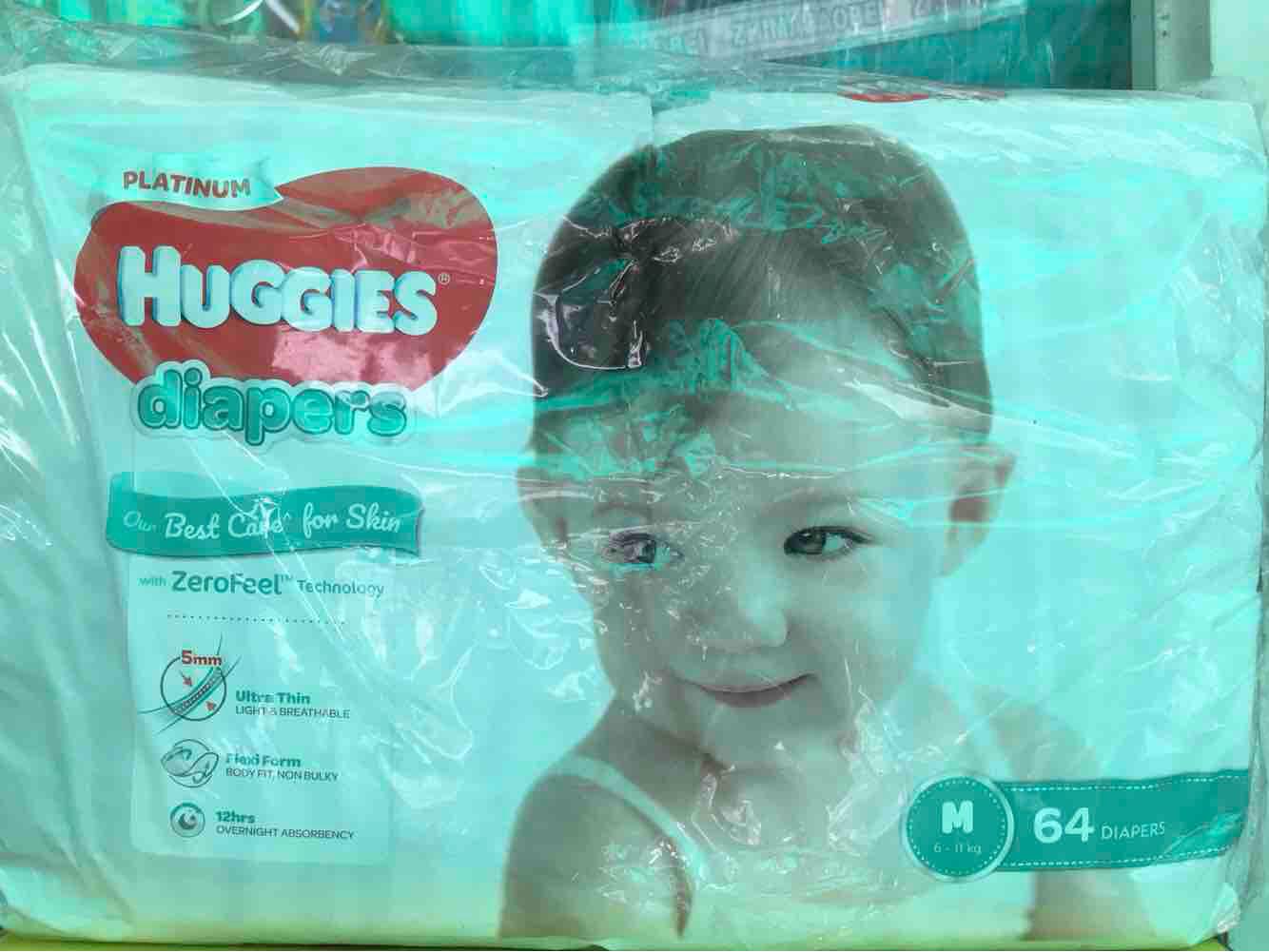 Huggies dán platinum M64